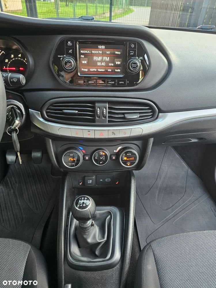 Fiat Tipo 1.4 16v S-Design - 16