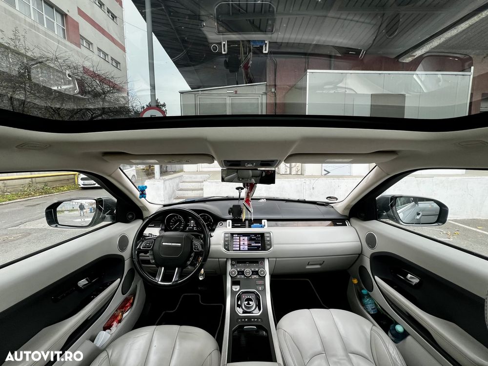 Land Rover Range Rover Evoque - 11