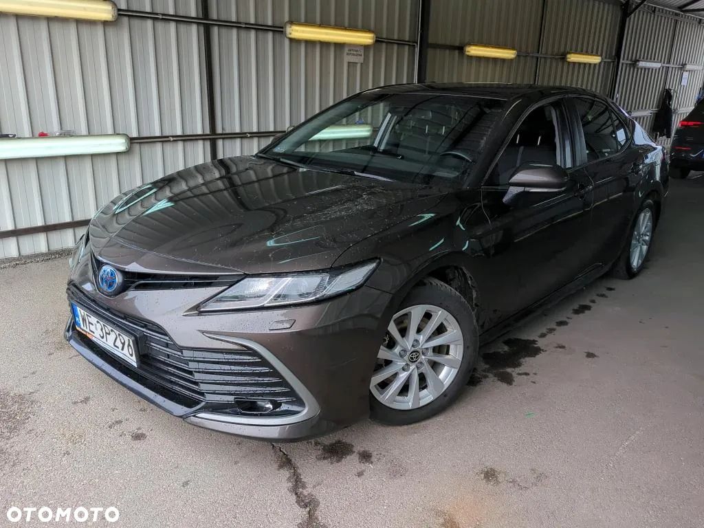 Toyota Camry 2.5 Hybrid Comfort CVT - 1