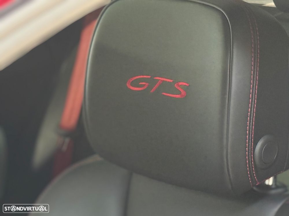 Porsche Macan GTS PDK - 26