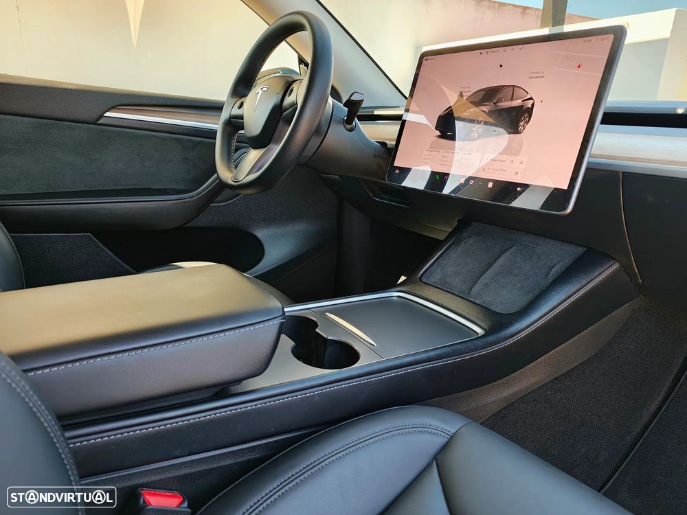 Tesla Model Y Long Range Tração Integral - 13