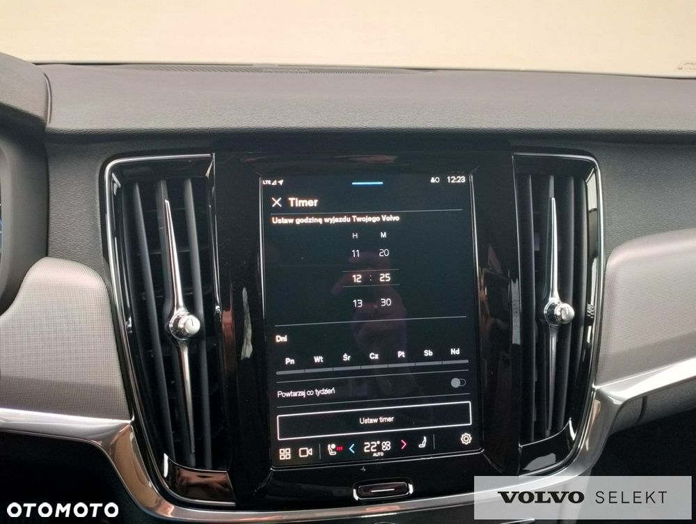 Volvo V90 - 25