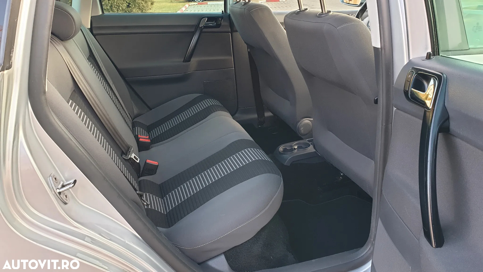 Volkswagen Polo 1.4 United - 9