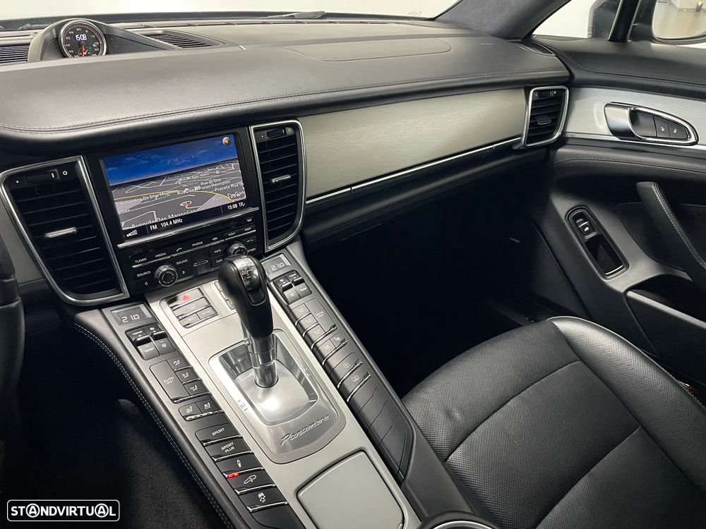 Porsche Panamera Diesel - 18