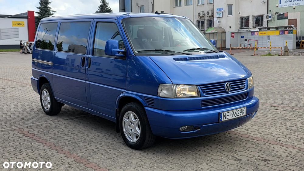 Volkswagen Multivan - 7