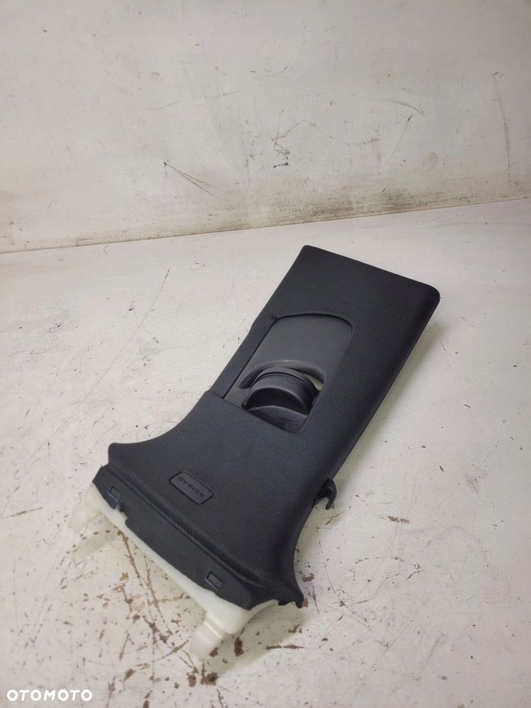 OSŁONA SŁUPKA B LEWA AUDI A4 B9 AVANT 8W0867243E - 2