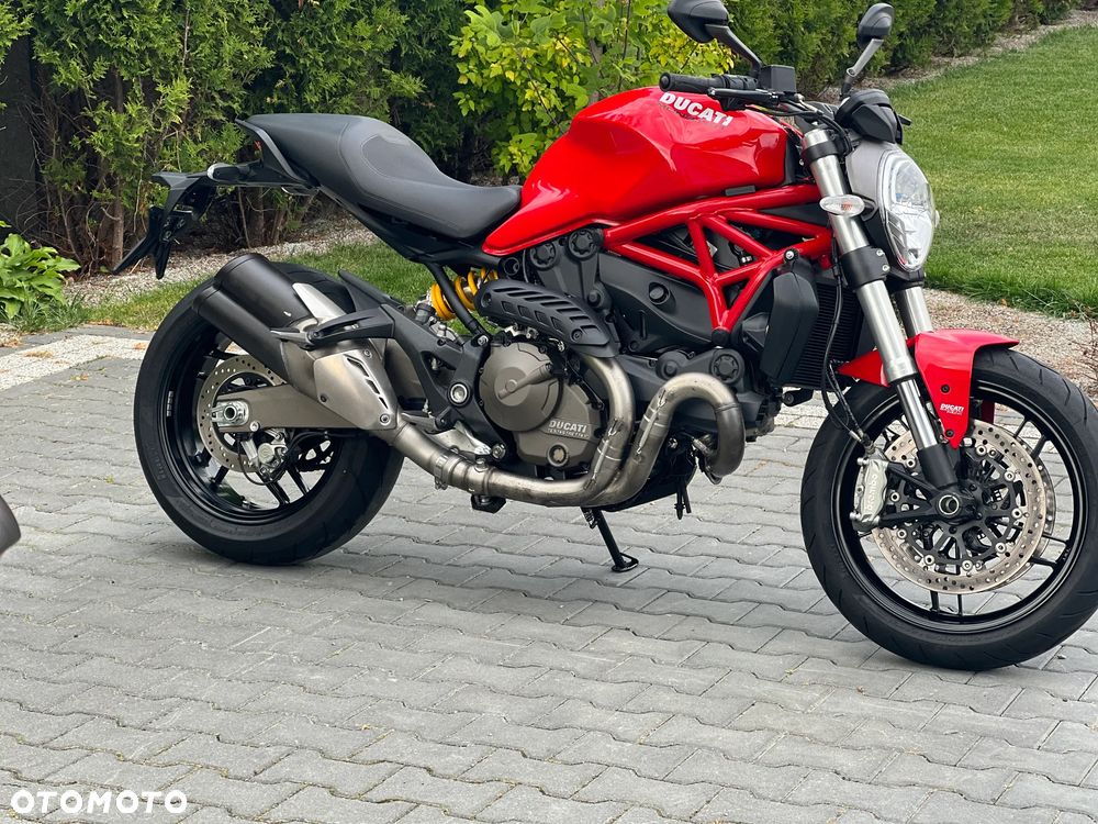 Ducati Monster - 5