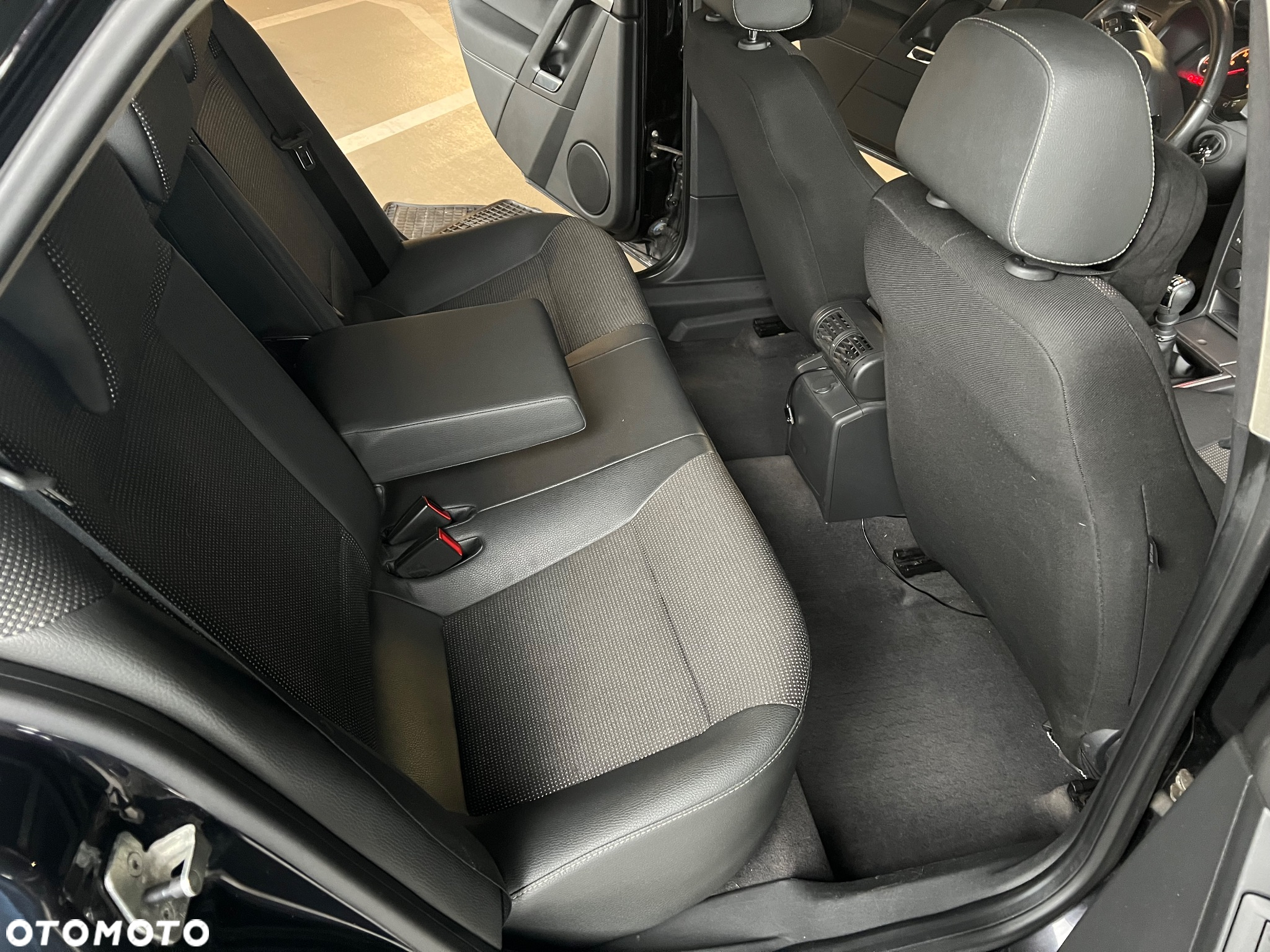 Opel Vectra 1.9 CDTI Cosmo - 13