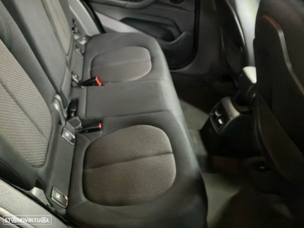 BMW X1 25 e xDrive Line Sport - 18