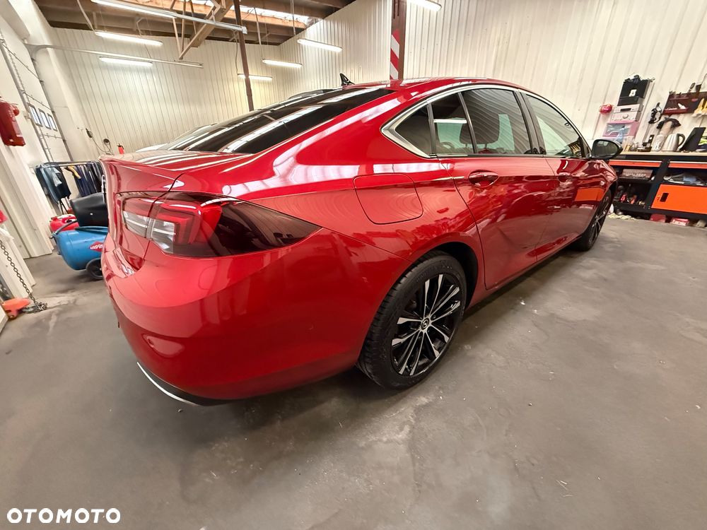 Opel Insignia - 15