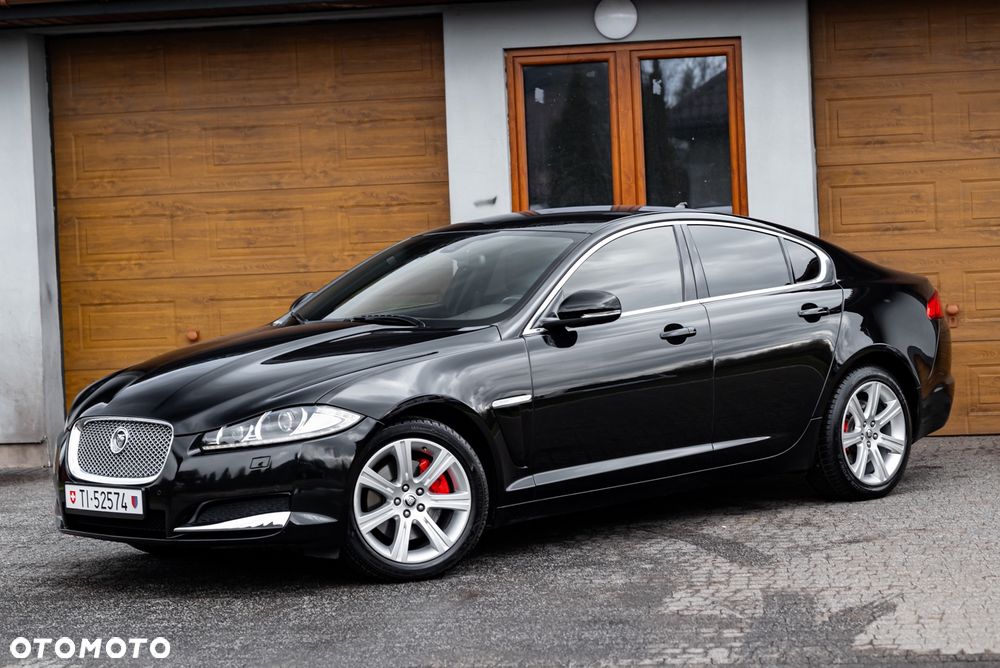 Jaguar XF 2.0 T Prestige - 3