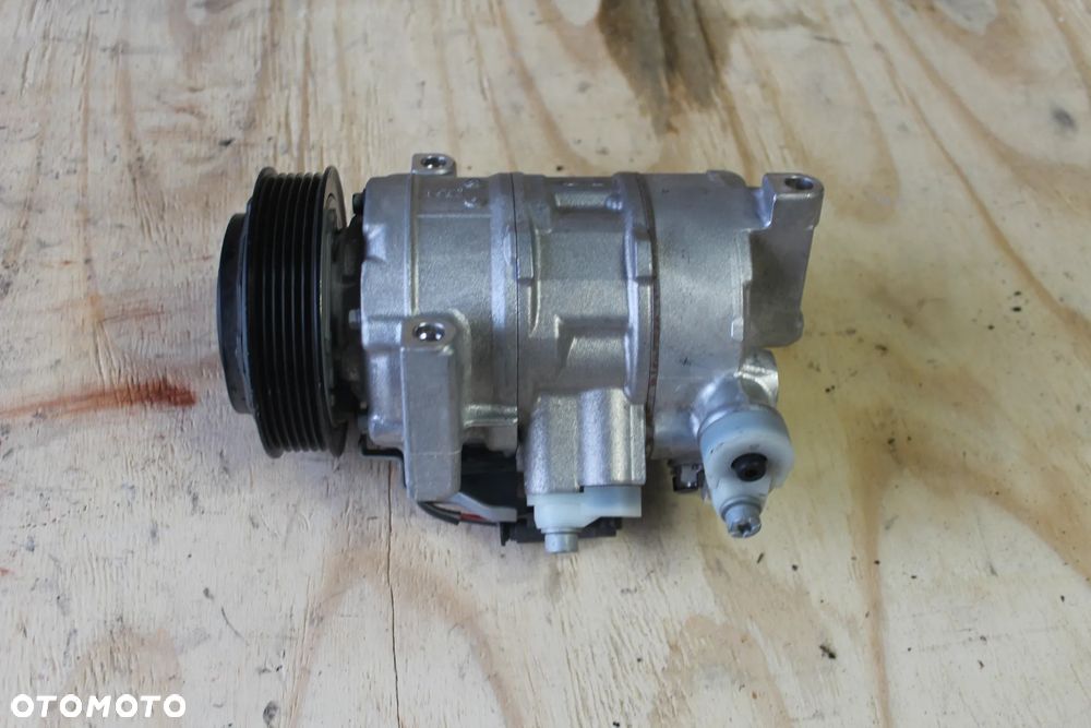 SPRĘŻARKA KLIMATYZACJI MERCEDES W205 W177 W447 W253 GLC A0008304402 2022 - 4
