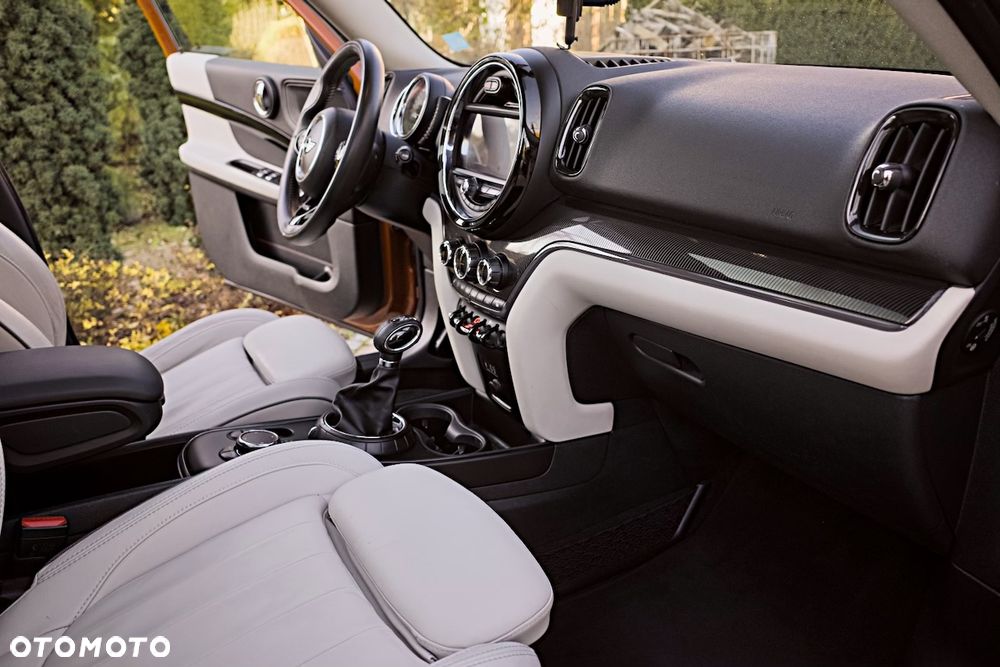 MINI Countryman Cooper SD ALL4 - 21