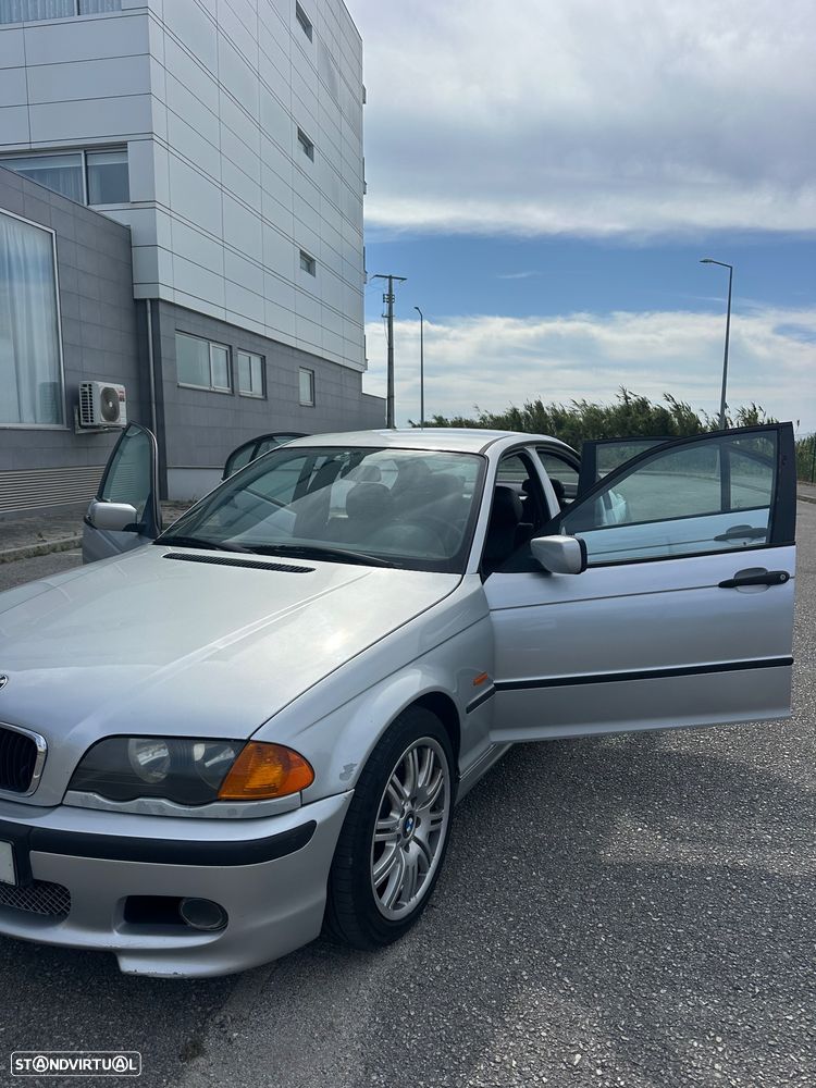 BMW 320 d - 4