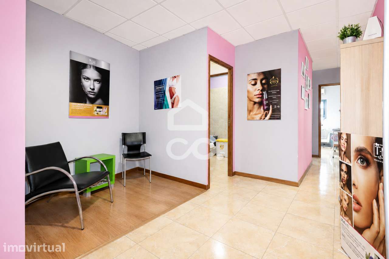 Espaço Comercial Versátil no Centro de Avelar com Dois Artigos Indepen - Grande imagem: 4/19