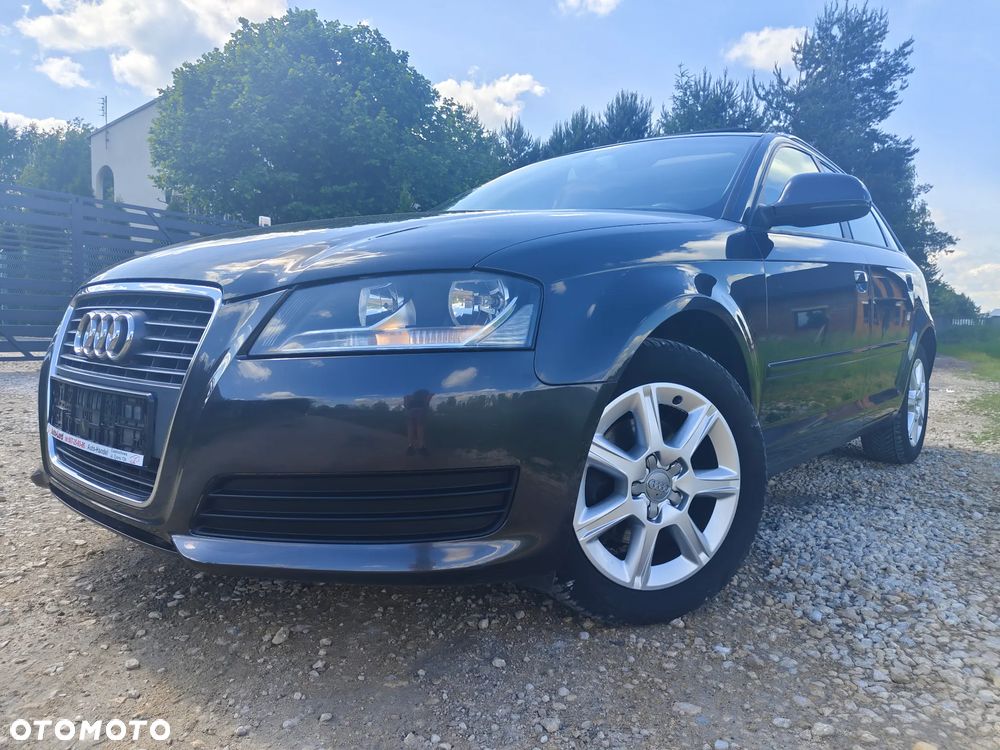 Audi A3 Sportback 1.4 TFSI Attraction - 1