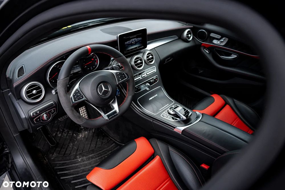 Mercedes-Benz Klasa C AMG 63 S - 4