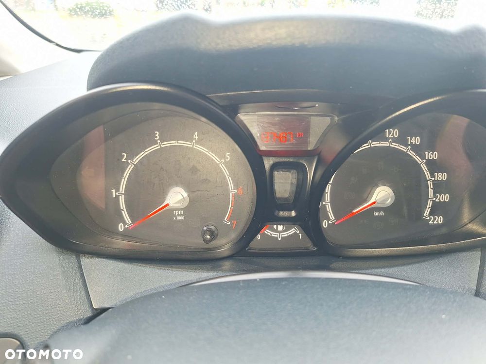 Ford Fiesta 1.25 Viva - 19