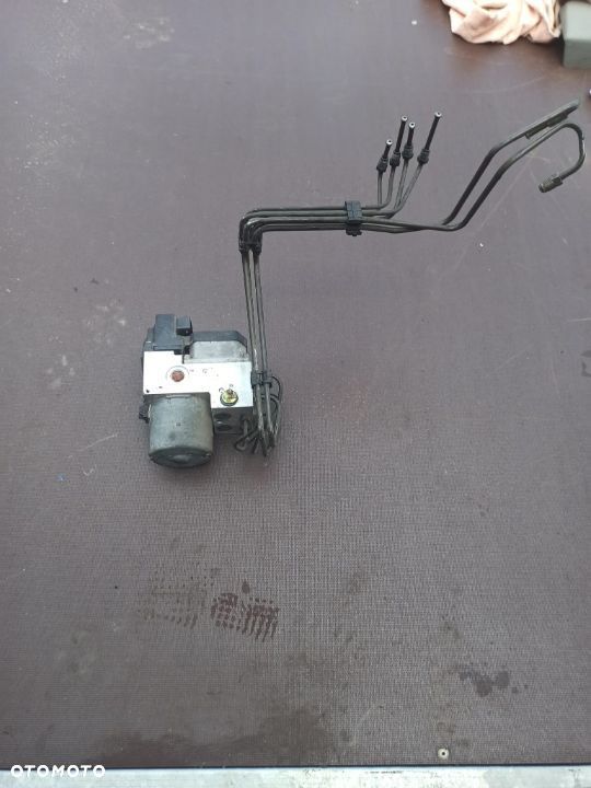 Sterownik czujnik ABS VW T4 98-03 7D0614111B - 1