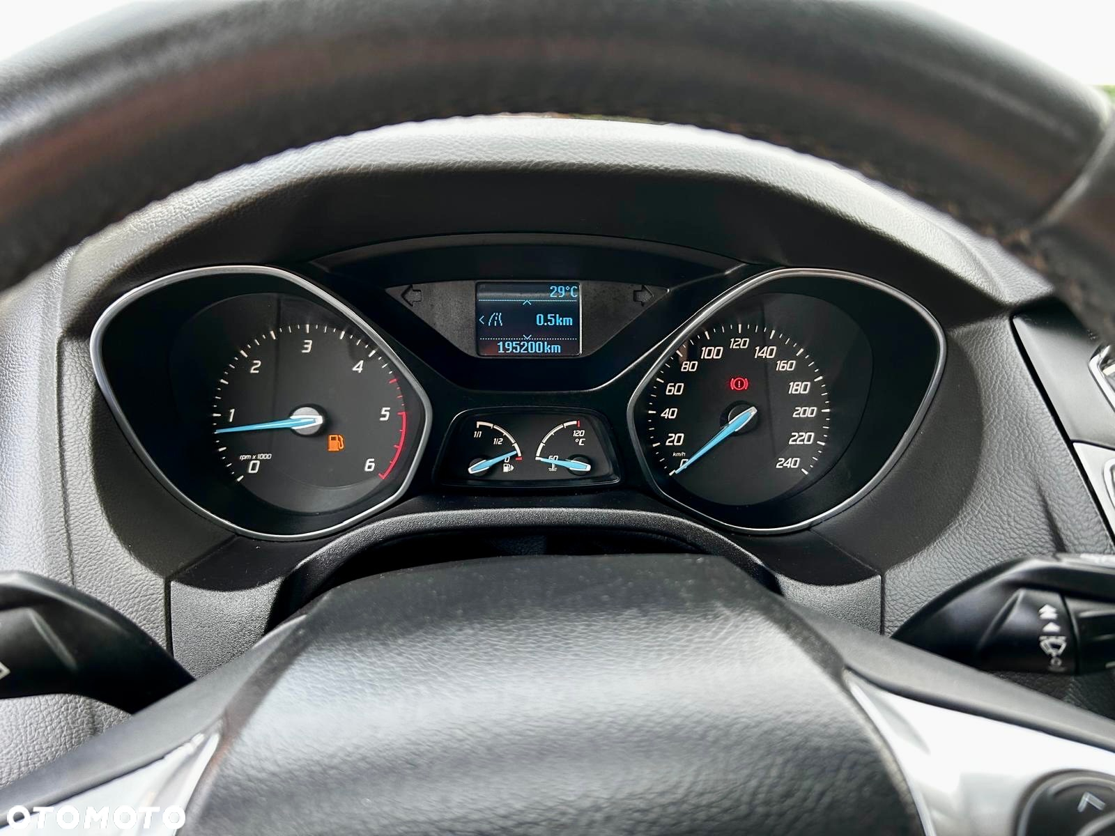 Ford Focus 1.5 TDCi DPF Start-Stopp-System Ambiente - 20