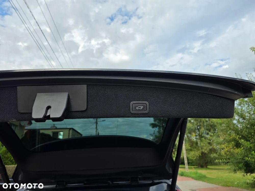 Volvo XC 60 D3 Drive-E Momentum - 22