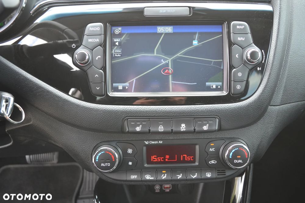 Kia Ceed - 8
