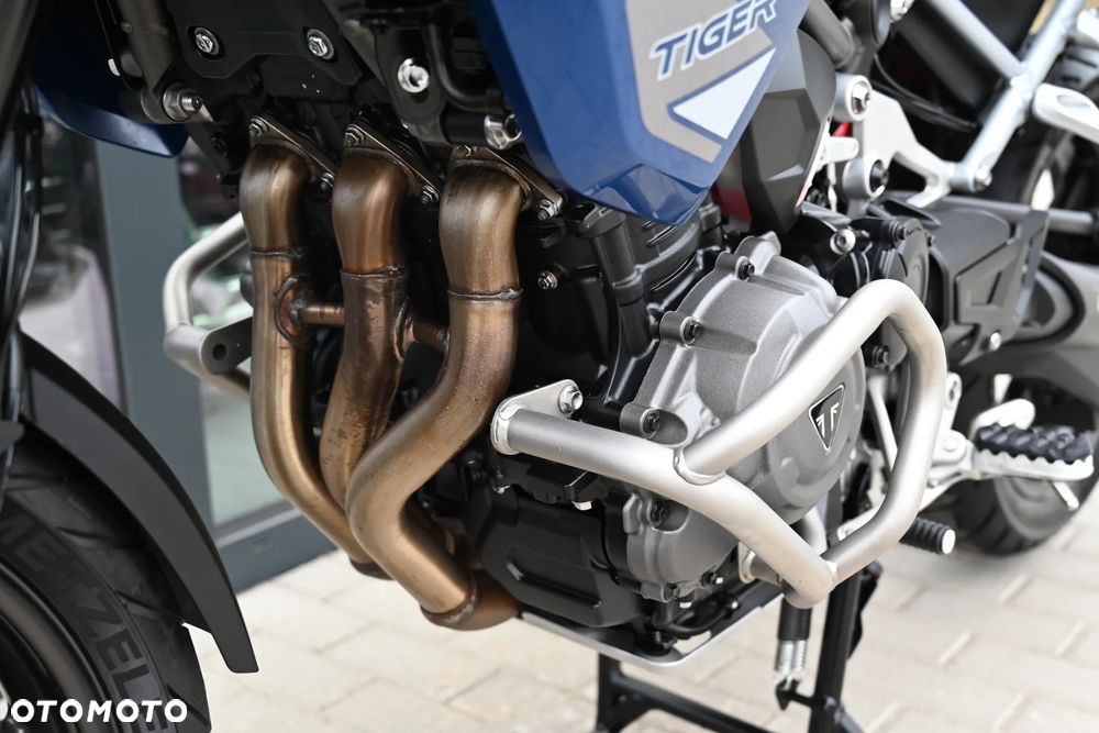 Triumph Tiger - 15