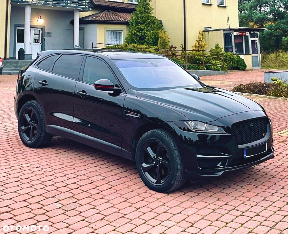 Jaguar F-Pace 35t AWD R-Sport - 11