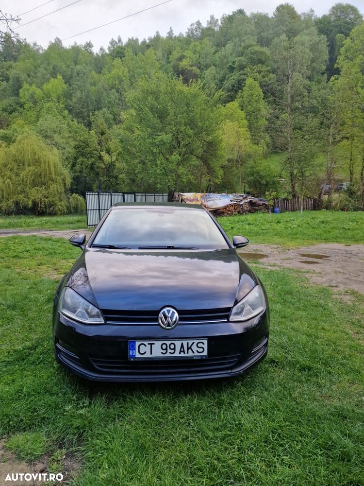 Volkswagen Golf - 14