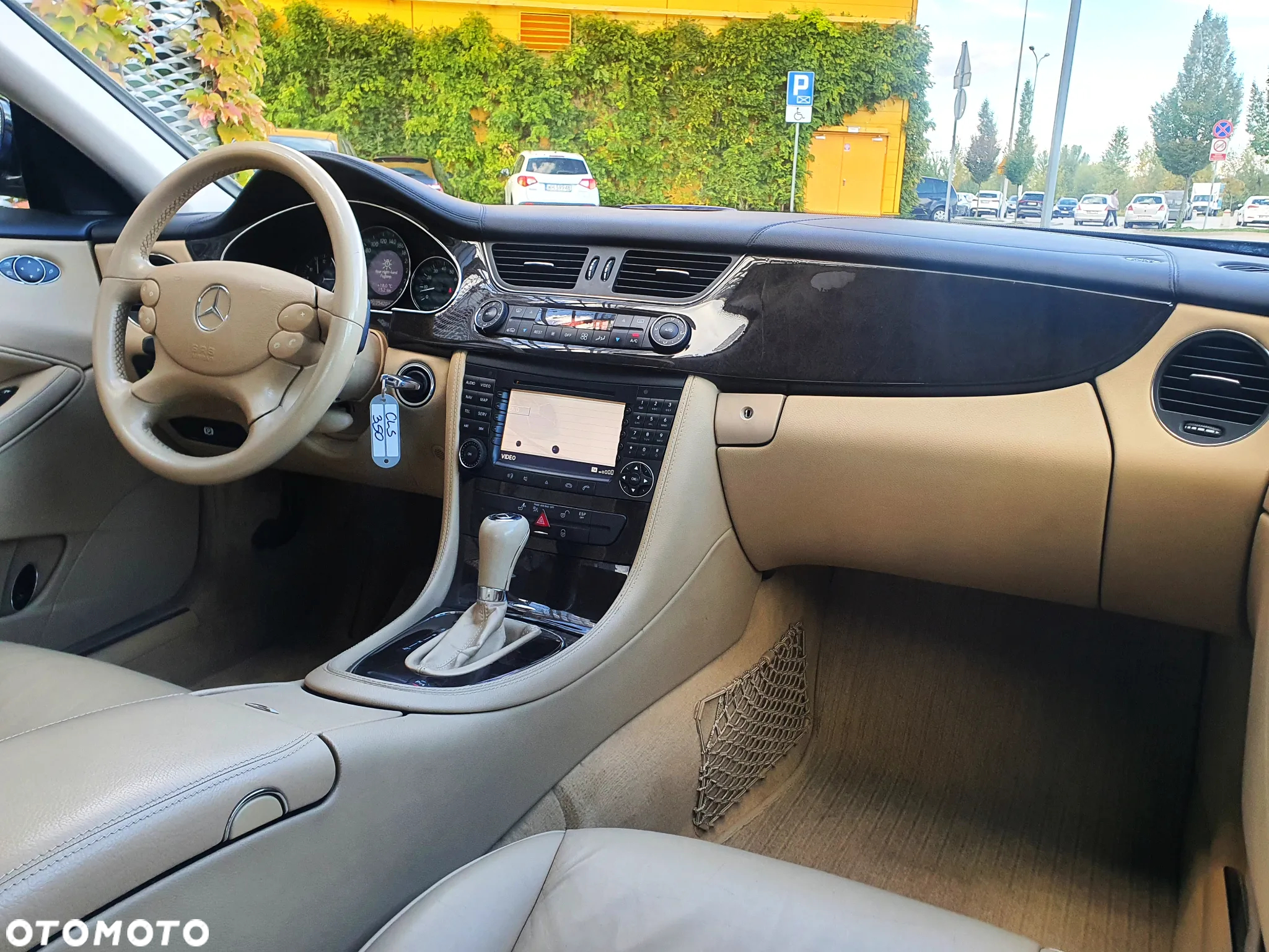 Mercedes-Benz CLS 350 CGI - 8