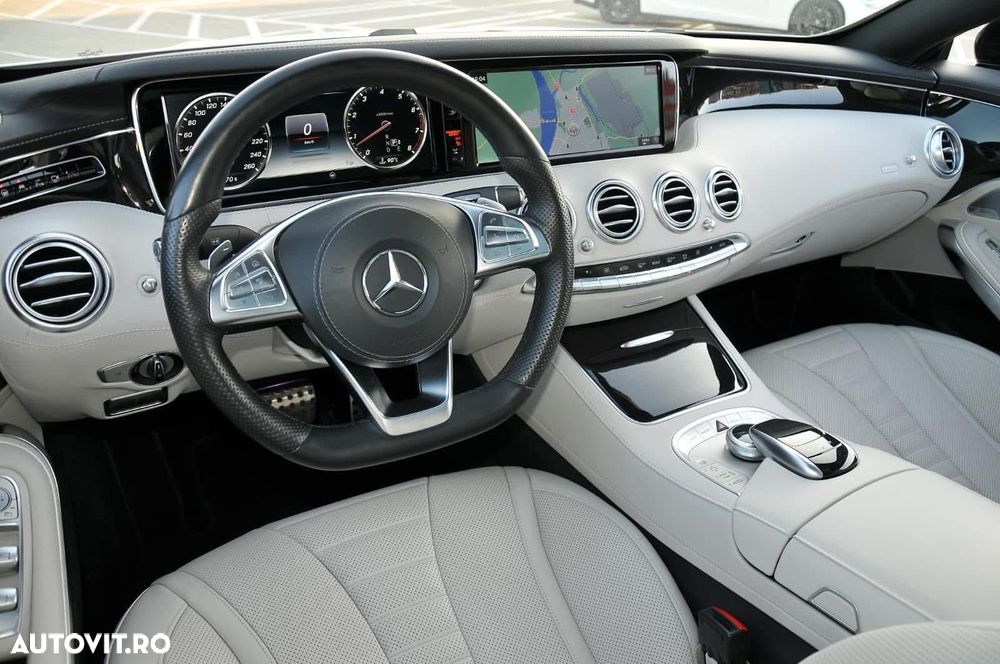 Mercedes-Benz S 400 4MATIC Aut - 29