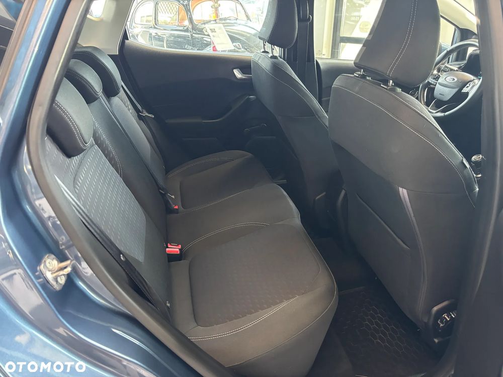 Ford Fiesta 1.0 EcoBoost S&S TITANIUM - 32