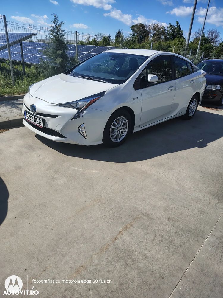 Toyota Prius 1.8 Dual VVT-i Luna - 1