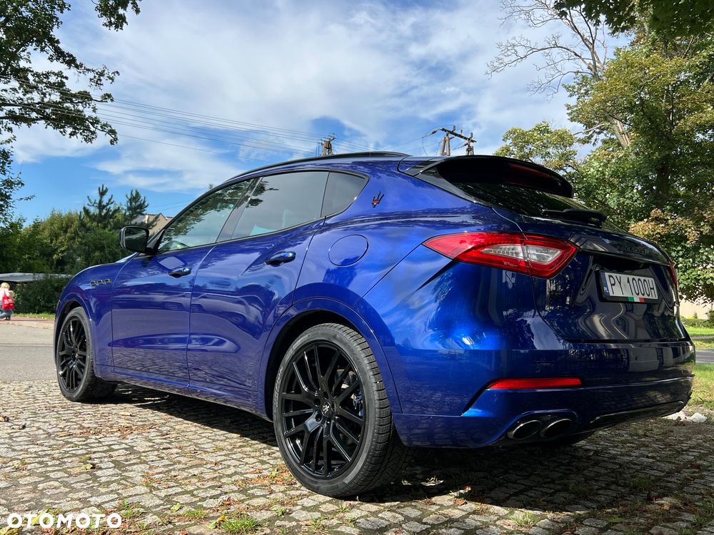 Maserati Levante Q4 - 8