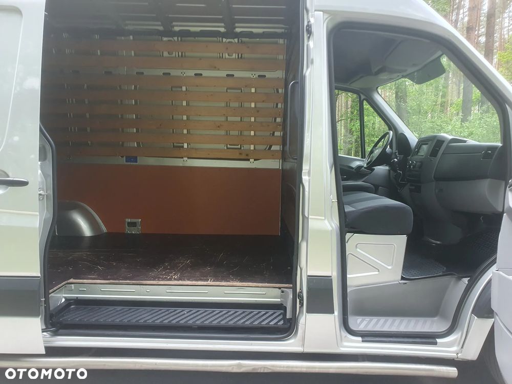Volkswagen Crafter - 16