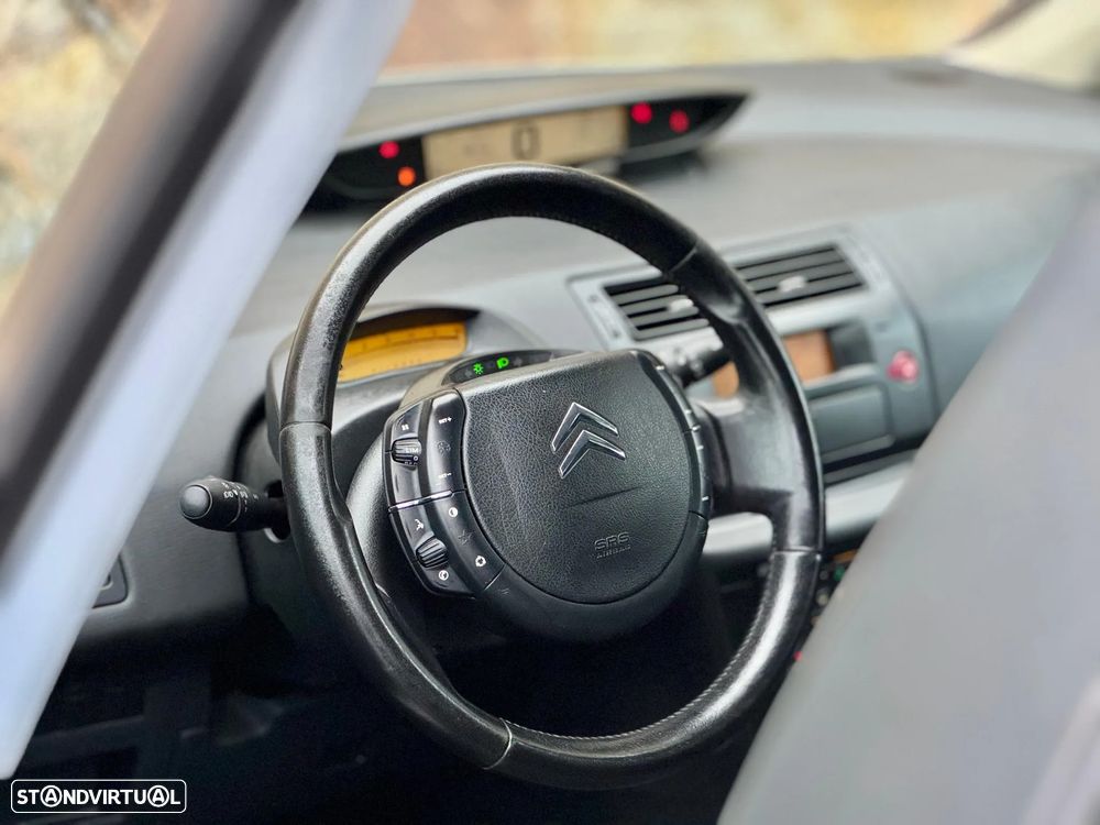 Citroën C4 1.6 HDi FAP Exclusive - 15