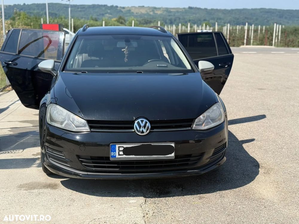 Volkswagen Golf 1.6 TDI DPF BMT DSG Comfortline - 4