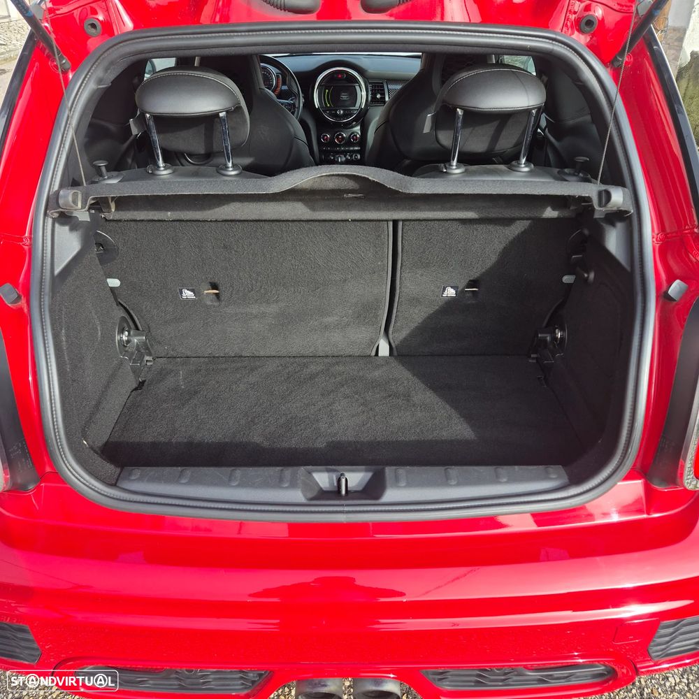 MINI 3 Portas John Cooper Works - 9