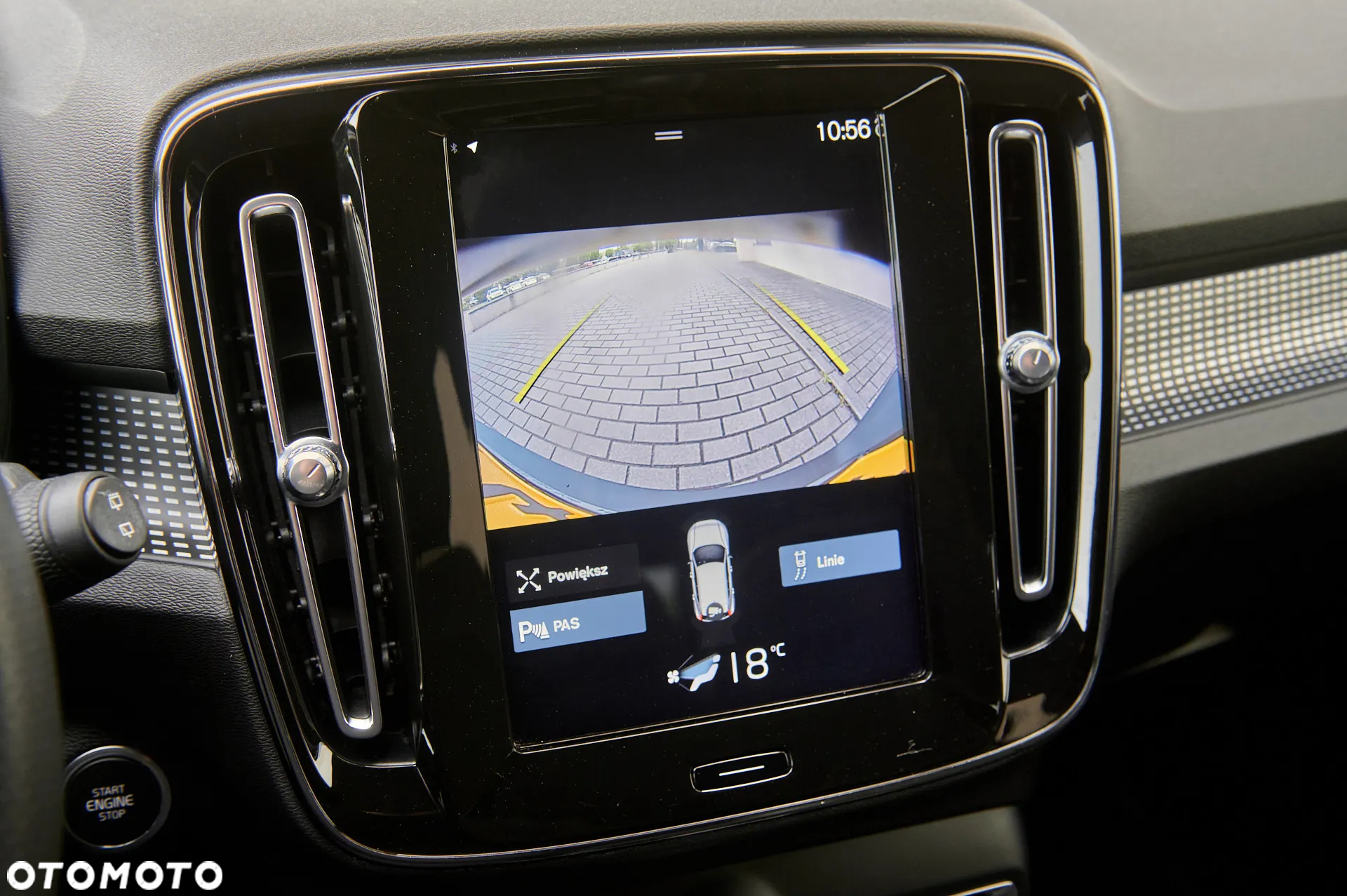 Volvo XC 40 T3 R-Design - 37