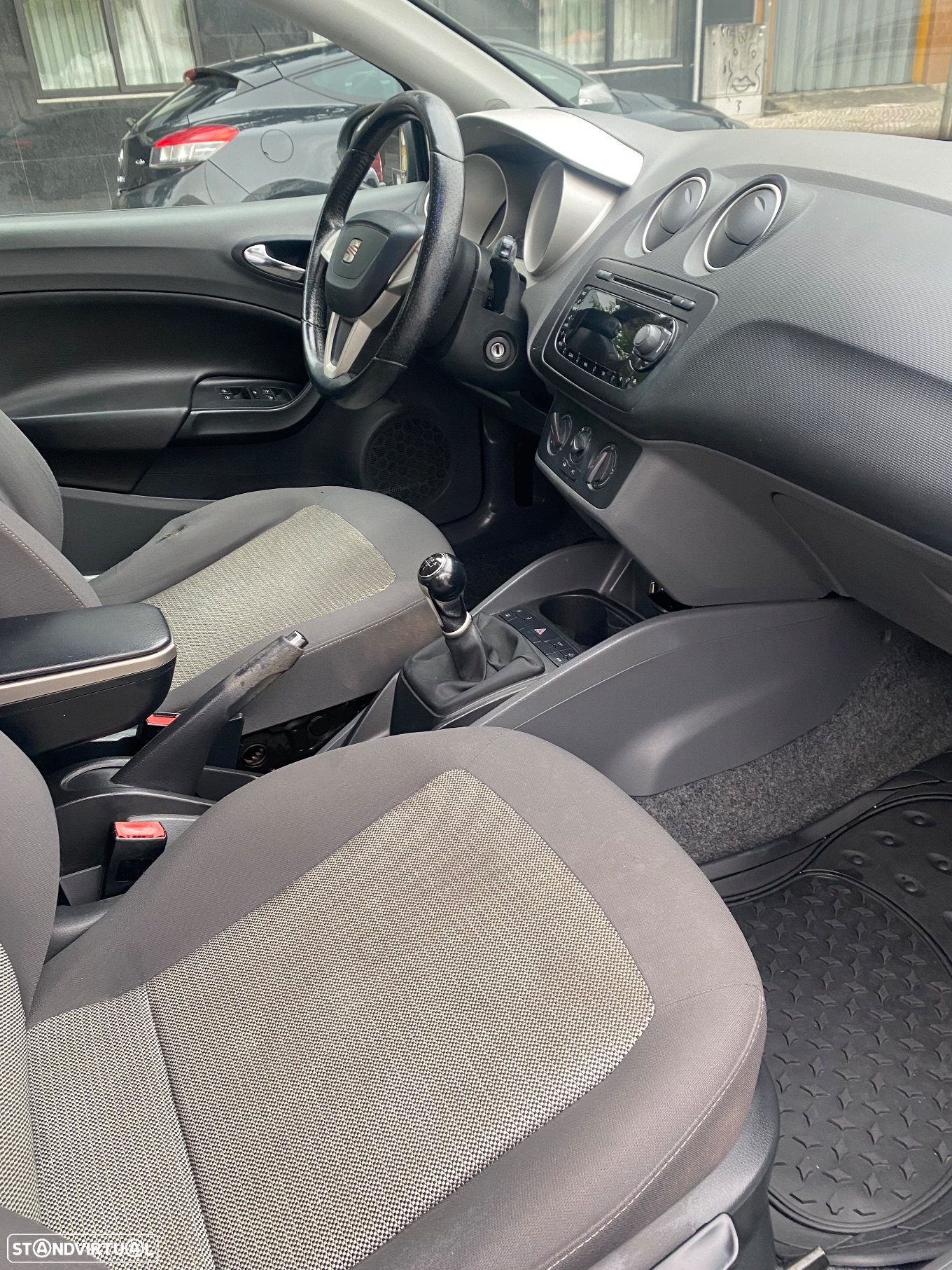 SEAT Ibiza - 12