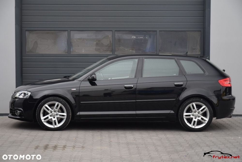 Audi A3 Sportback - 8