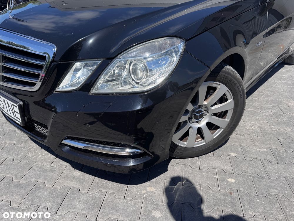 Mercedes-Benz Klasa E 250 CDI DPF BlueEFFICIENCY Automatik Avantgarde - 3
