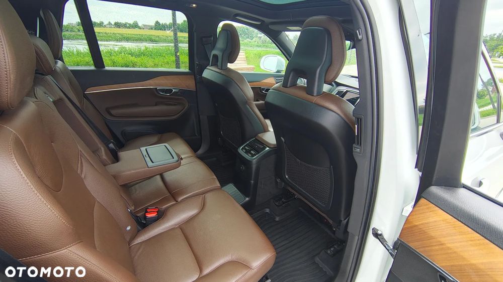 Volvo XC 90 - 17