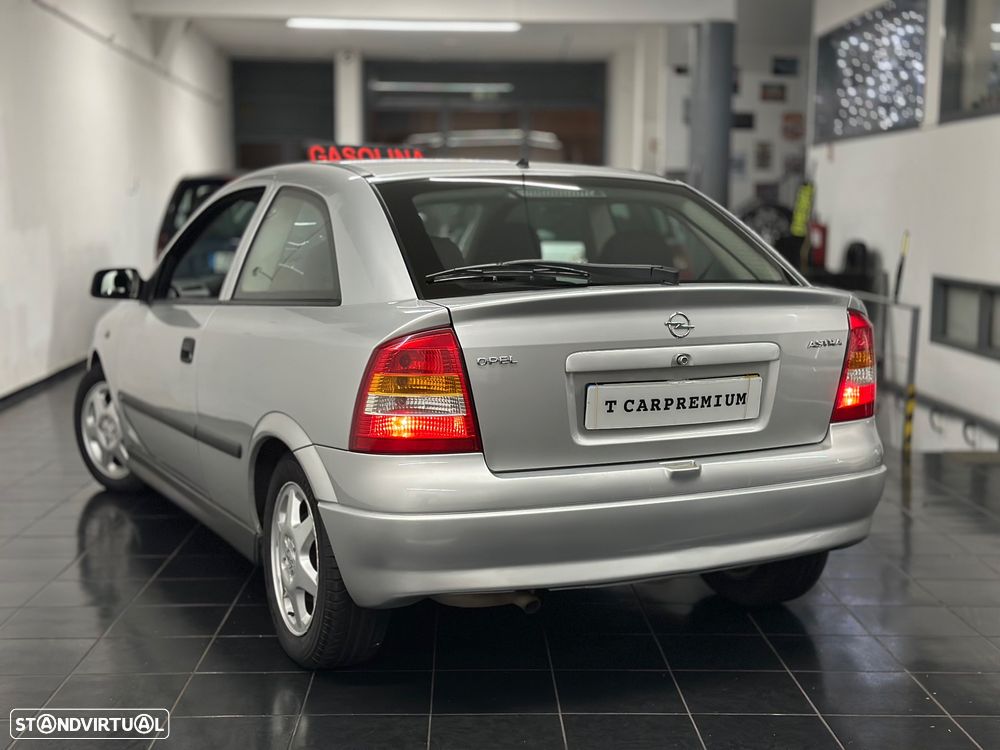 Opel Astra 1.4i 16V Sport - 6