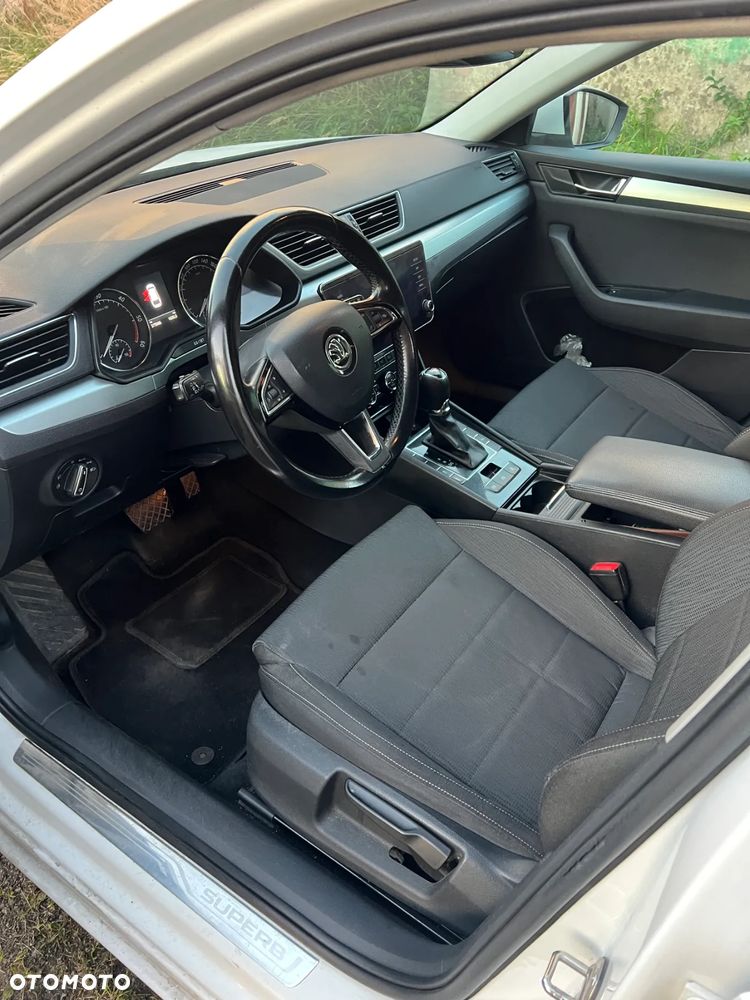 Skoda Superb - 21