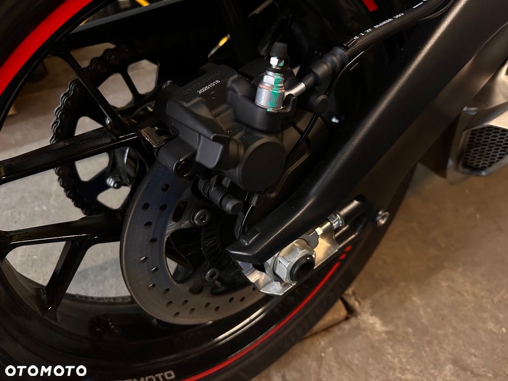 CFMoto 675SR - 13