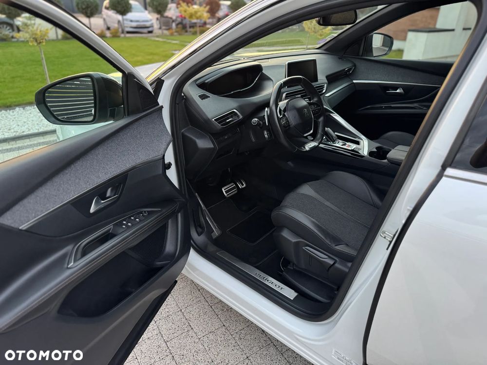 Peugeot 3008 - 22