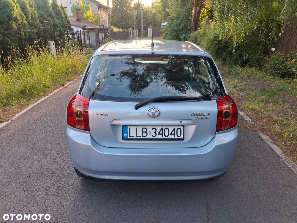 Toyota Corolla 1.4 D-4D Luna - 5