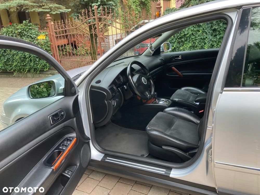 Volkswagen Passat 1.8T Highline Tiptr - 13
