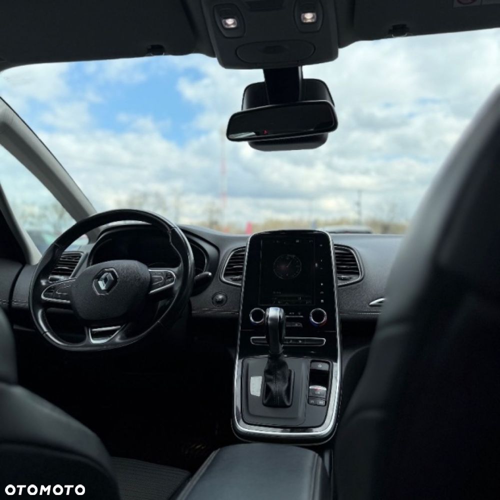Renault Scenic - 22